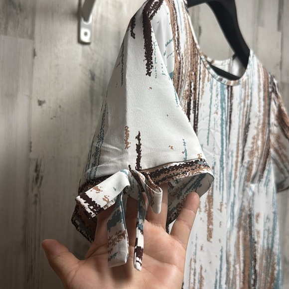 EUC- SHEIN Curves Dress, Size 1XL - Picture 2 of 5